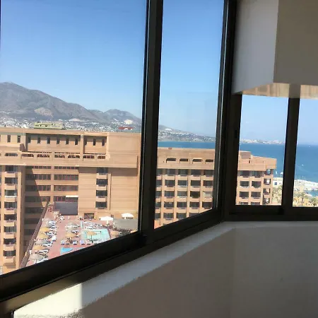 Torre Ii Palmeras Mit Seitlichem Meerblick Und Pool In Fuengirola