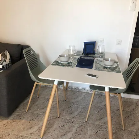 Torre Ii Palmeras Mit Seitlichem Meerblick Und Pool In