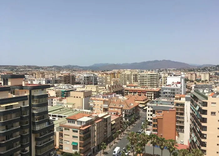 Torre Ii Palmeras Mit Seitlichem Meerblick Und Pool In Fuengirola