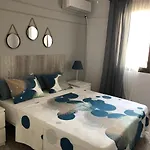 Apartamento Torre Ii Palmeras Mit Seitlichem Meerblick Und Pool In Fuengirola